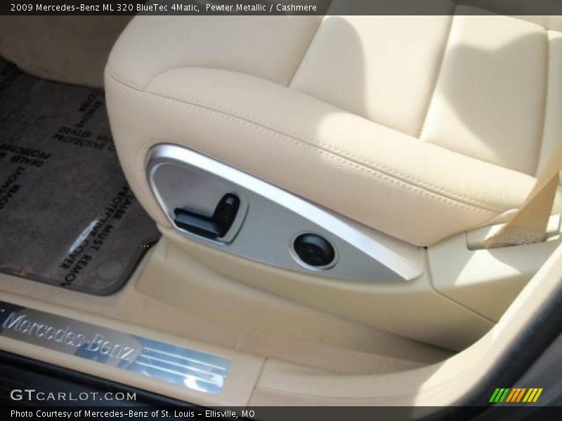 Pewter Metallic / Cashmere 2009 Mercedes-Benz ML 320 BlueTec 4Matic