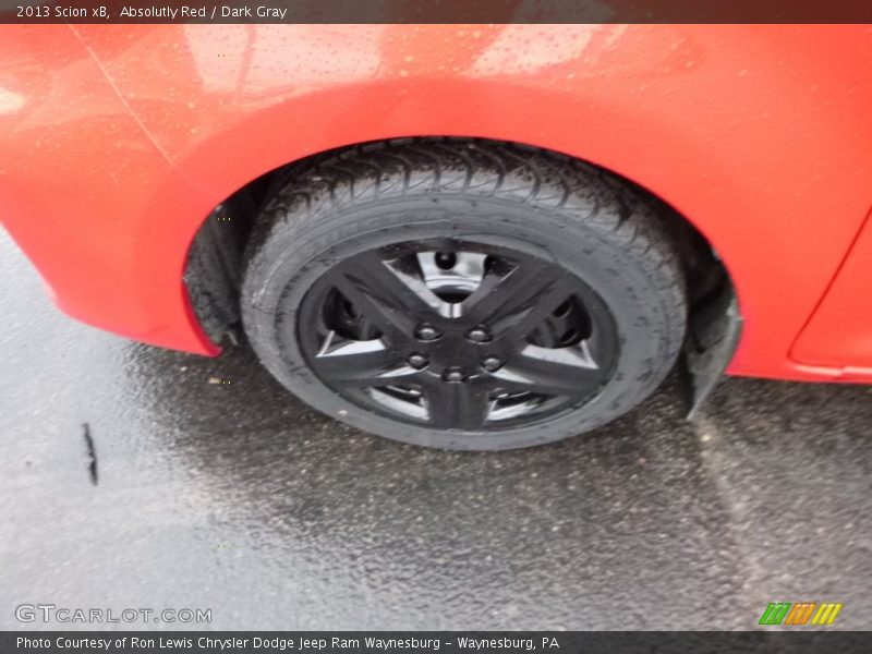 Absolutly Red / Dark Gray 2013 Scion xB