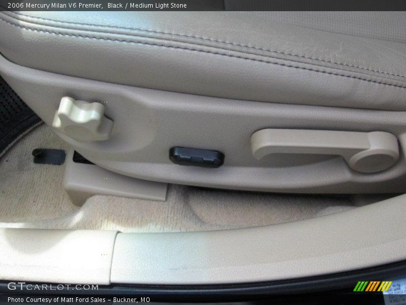 Black / Medium Light Stone 2006 Mercury Milan V6 Premier