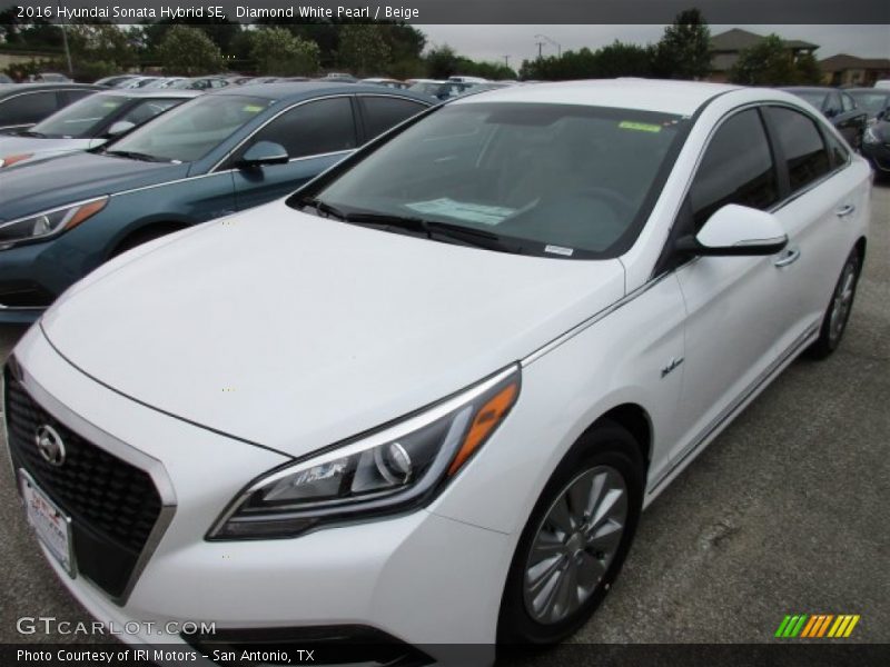 Diamond White Pearl / Beige 2016 Hyundai Sonata Hybrid SE