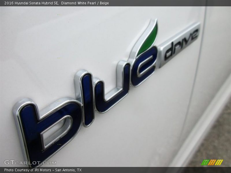 Diamond White Pearl / Beige 2016 Hyundai Sonata Hybrid SE