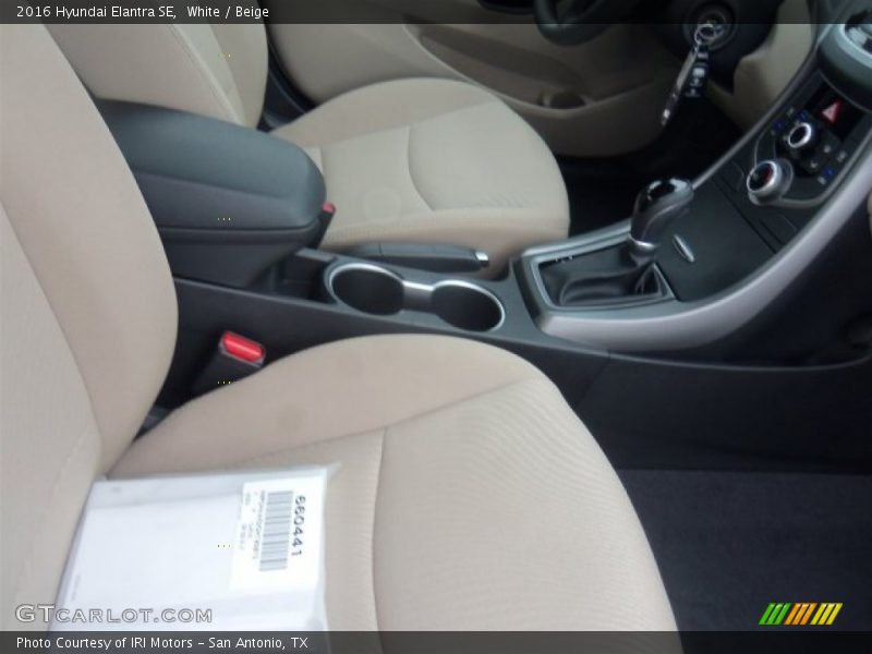 White / Beige 2016 Hyundai Elantra SE