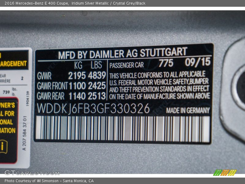 Iridium Silver Metallic / Crystal Grey/Black 2016 Mercedes-Benz E 400 Coupe