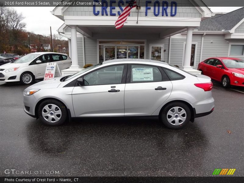 Ingot Silver / Charcoal Black 2016 Ford Focus S Sedan