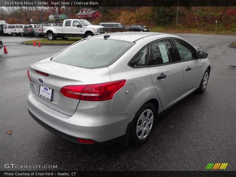 Ingot Silver / Charcoal Black 2016 Ford Focus S Sedan
