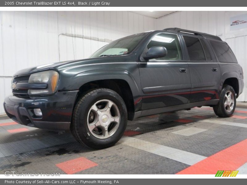 Black / Light Gray 2005 Chevrolet TrailBlazer EXT LS 4x4
