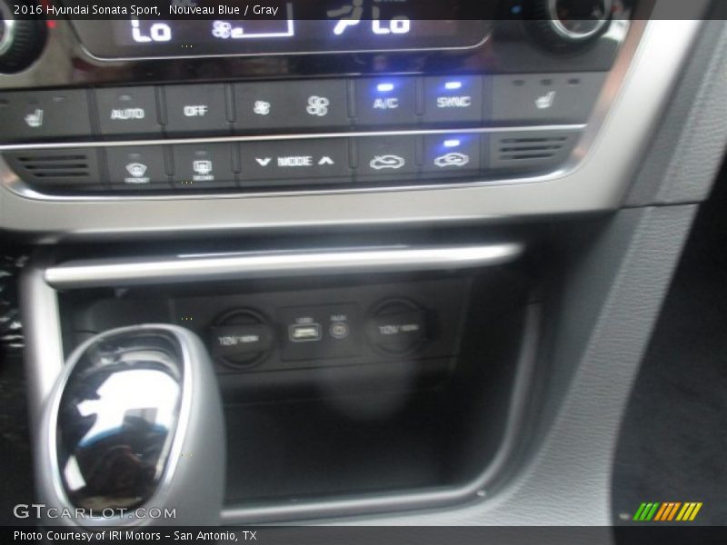 Nouveau Blue / Gray 2016 Hyundai Sonata Sport