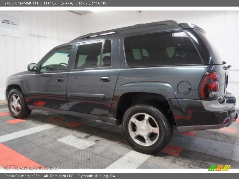 Black / Light Gray 2005 Chevrolet TrailBlazer EXT LS 4x4