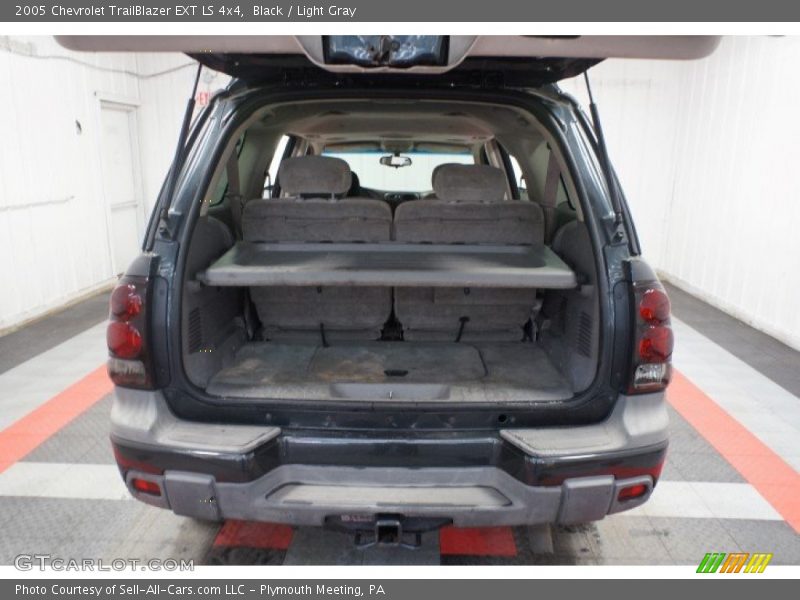Black / Light Gray 2005 Chevrolet TrailBlazer EXT LS 4x4