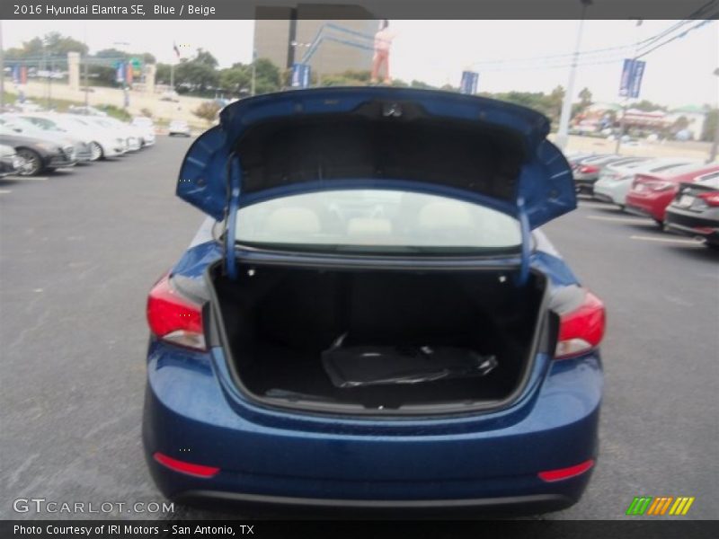 Blue / Beige 2016 Hyundai Elantra SE