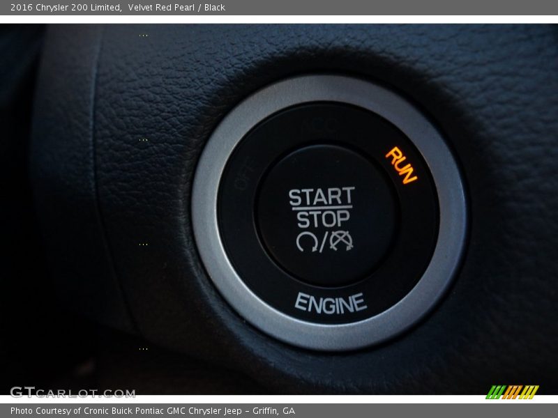 Velvet Red Pearl / Black 2016 Chrysler 200 Limited