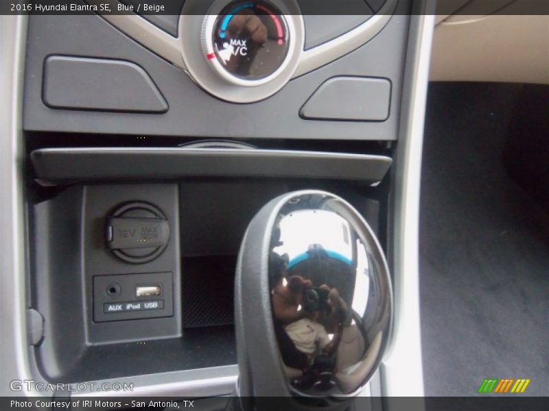 Blue / Beige 2016 Hyundai Elantra SE