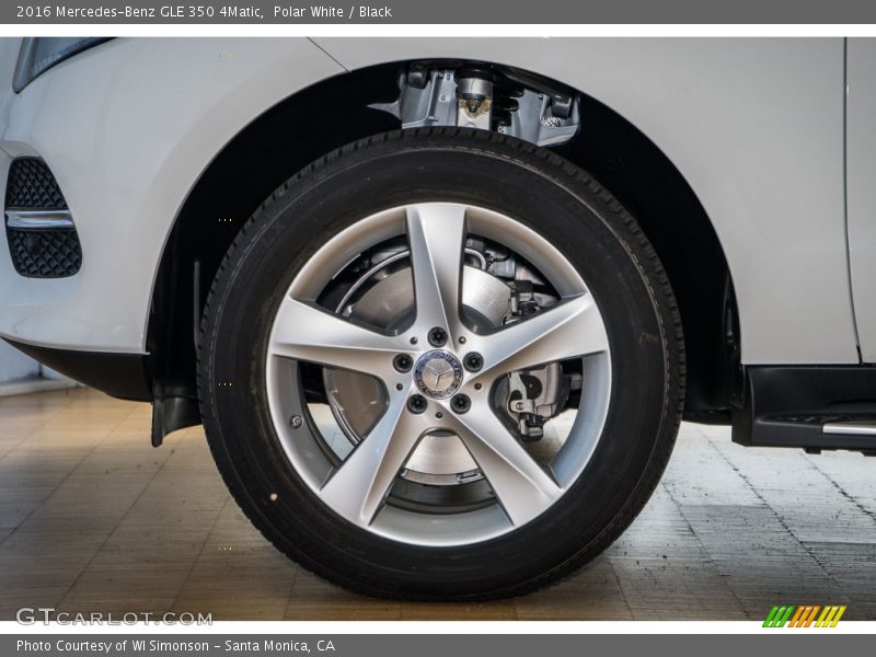 Polar White / Black 2016 Mercedes-Benz GLE 350 4Matic