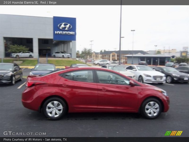 Red / Beige 2016 Hyundai Elantra SE