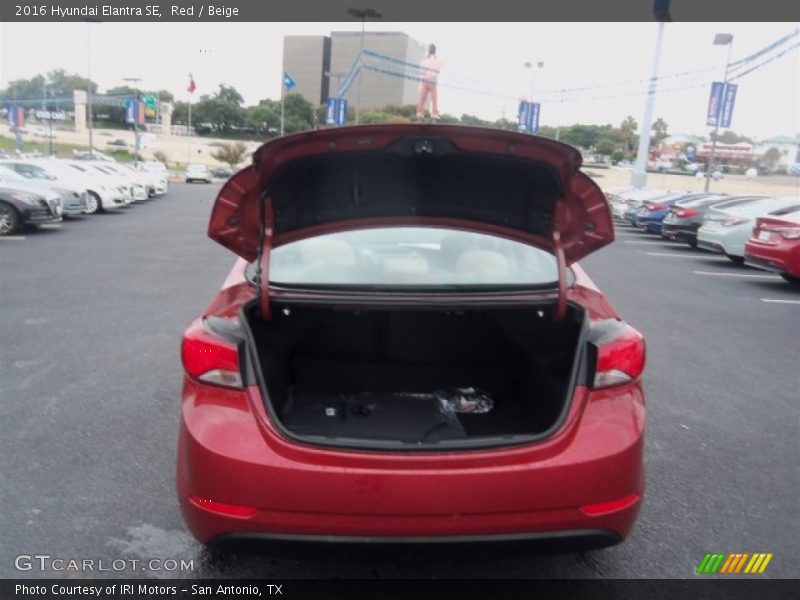 Red / Beige 2016 Hyundai Elantra SE