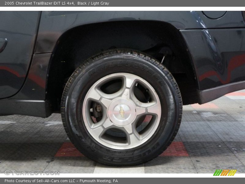 Black / Light Gray 2005 Chevrolet TrailBlazer EXT LS 4x4