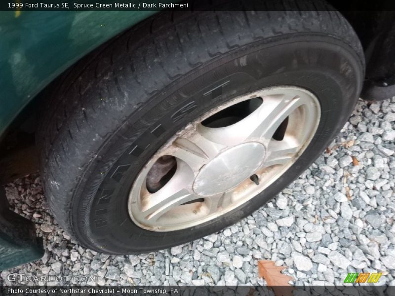 Spruce Green Metallic / Dark Parchment 1999 Ford Taurus SE