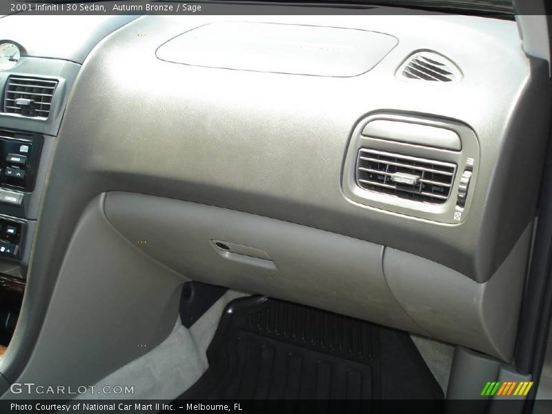 Autumn Bronze / Sage 2001 Infiniti I 30 Sedan