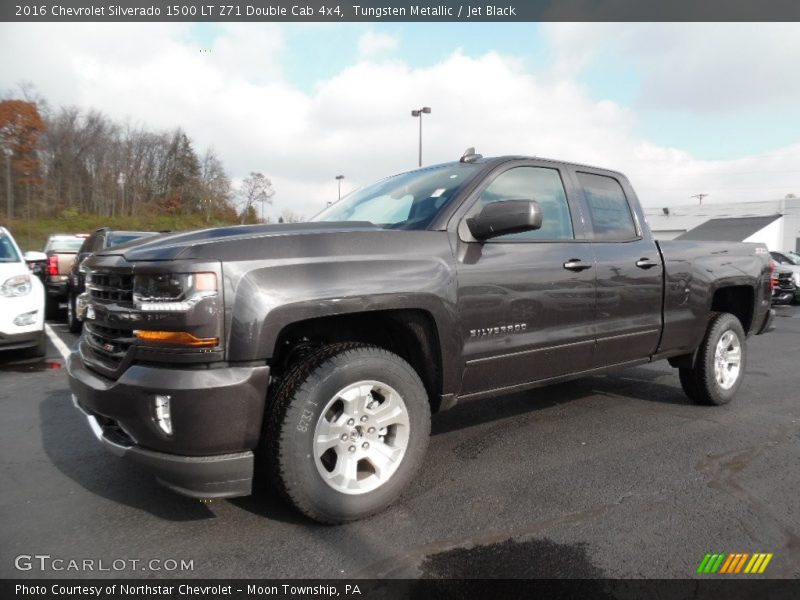 Front 3/4 View of 2016 Silverado 1500 LT Z71 Double Cab 4x4