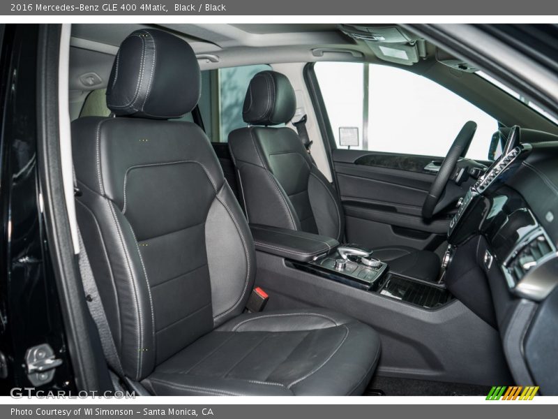 Front Seat of 2016 GLE 400 4Matic