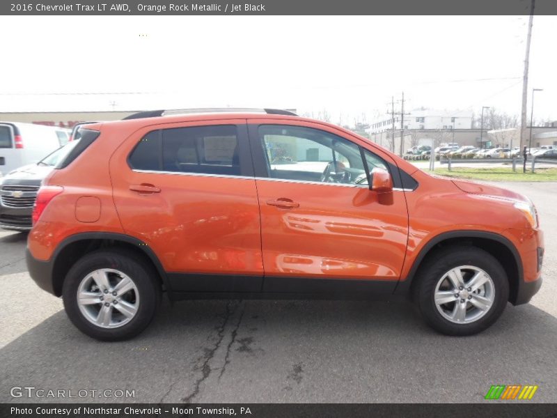 Orange Rock Metallic / Jet Black 2016 Chevrolet Trax LT AWD