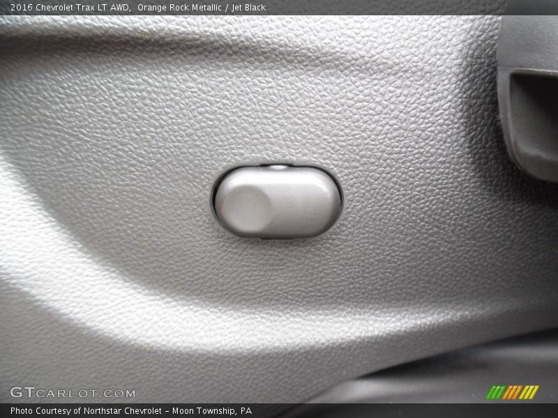 Orange Rock Metallic / Jet Black 2016 Chevrolet Trax LT AWD