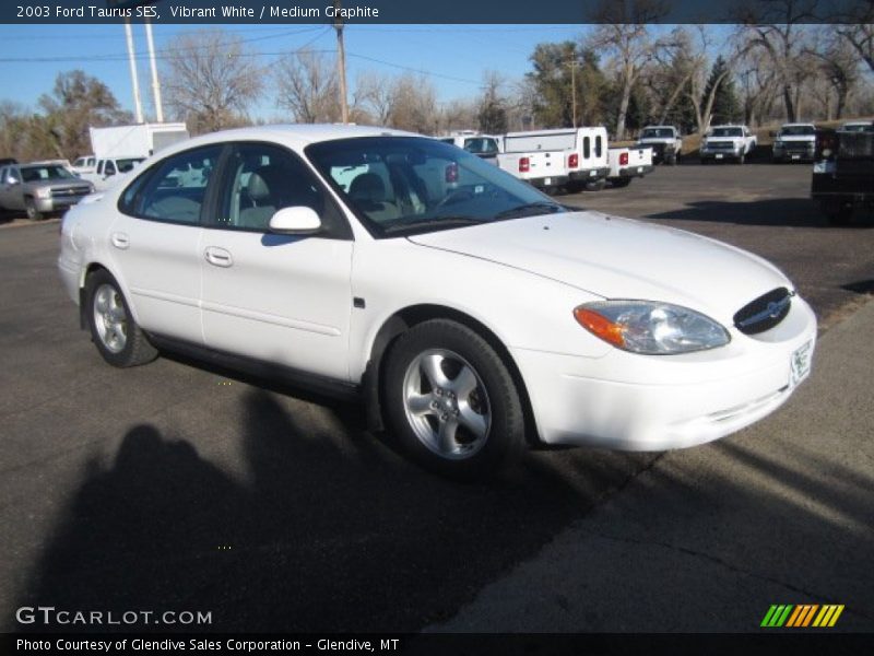 Vibrant White / Medium Graphite 2003 Ford Taurus SES
