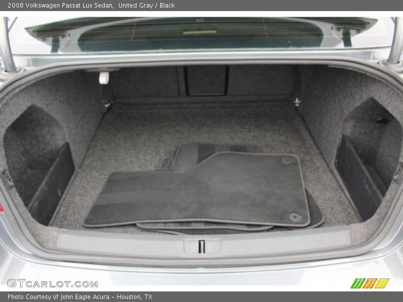 United Gray / Black 2008 Volkswagen Passat Lux Sedan