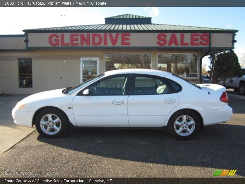 Vibrant White / Medium Graphite 2003 Ford Taurus SES
