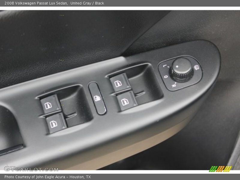 United Gray / Black 2008 Volkswagen Passat Lux Sedan
