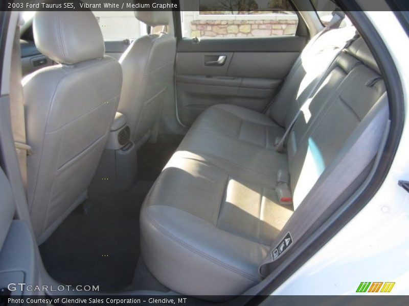 Vibrant White / Medium Graphite 2003 Ford Taurus SES