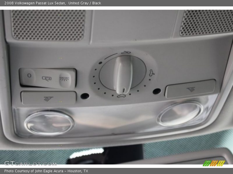 United Gray / Black 2008 Volkswagen Passat Lux Sedan