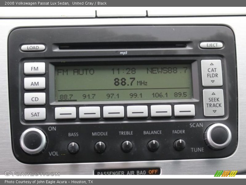 United Gray / Black 2008 Volkswagen Passat Lux Sedan