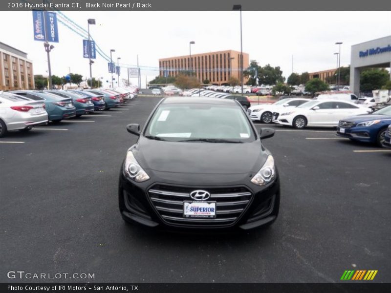 Black Noir Pearl / Black 2016 Hyundai Elantra GT