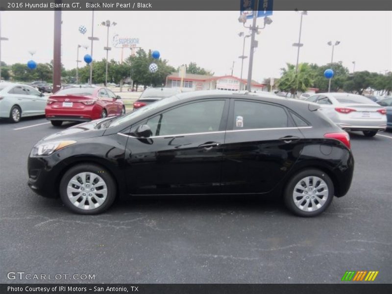 Black Noir Pearl / Black 2016 Hyundai Elantra GT