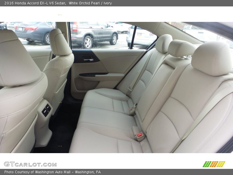 Rear Seat of 2016 Accord EX-L V6 Sedan