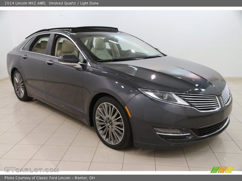 Front 3/4 View of 2014 MKZ AWD