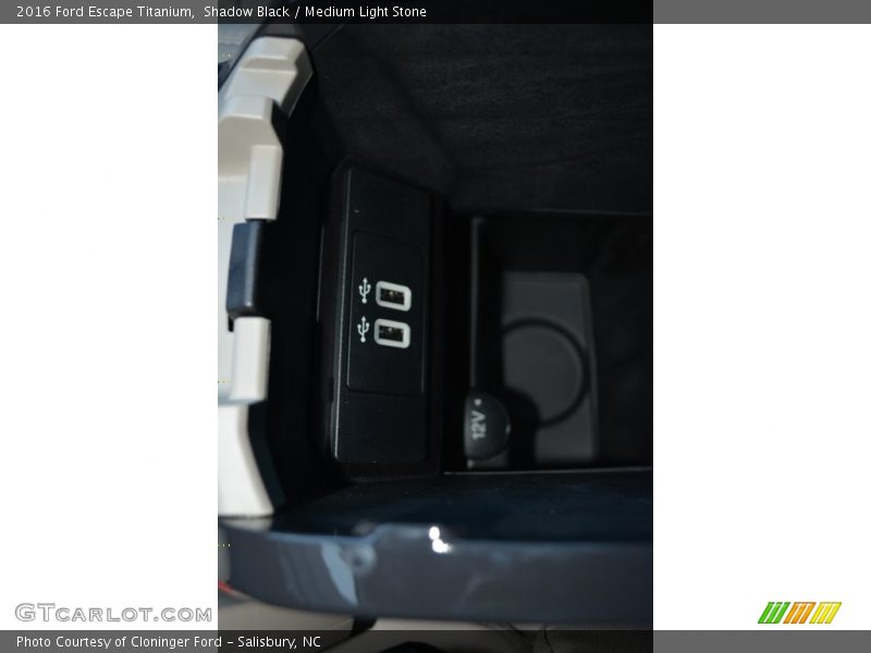 Shadow Black / Medium Light Stone 2016 Ford Escape Titanium