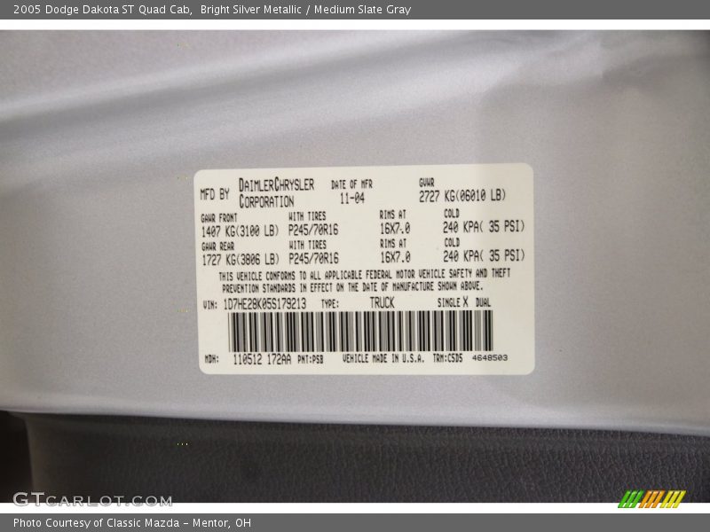 Bright Silver Metallic / Medium Slate Gray 2005 Dodge Dakota ST Quad Cab