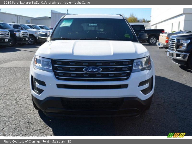 Oxford White / Medium Light Camel 2016 Ford Explorer FWD