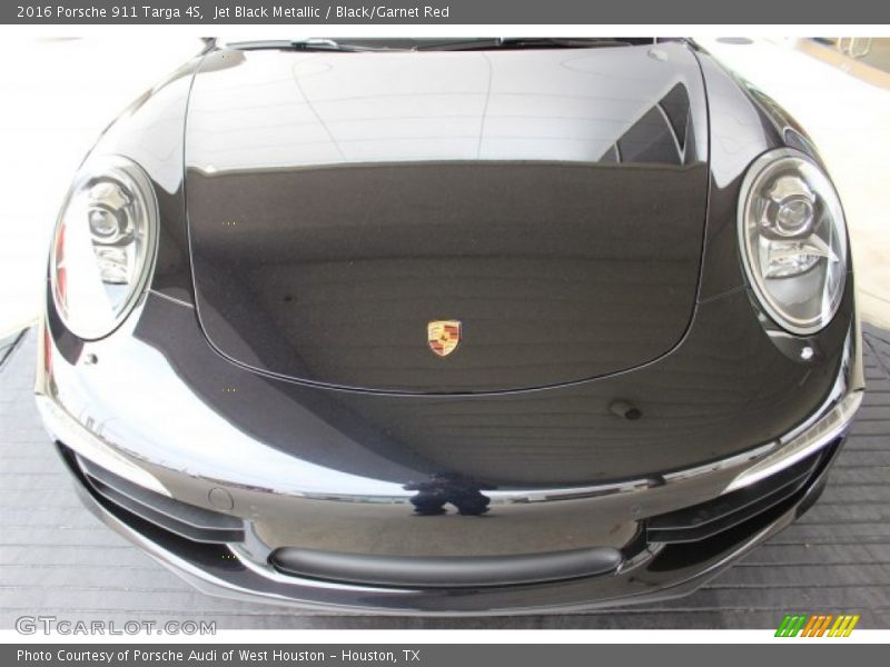 Jet Black Metallic / Black/Garnet Red 2016 Porsche 911 Targa 4S