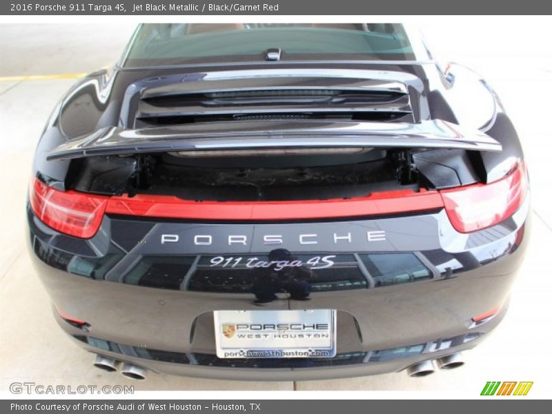 Jet Black Metallic / Black/Garnet Red 2016 Porsche 911 Targa 4S