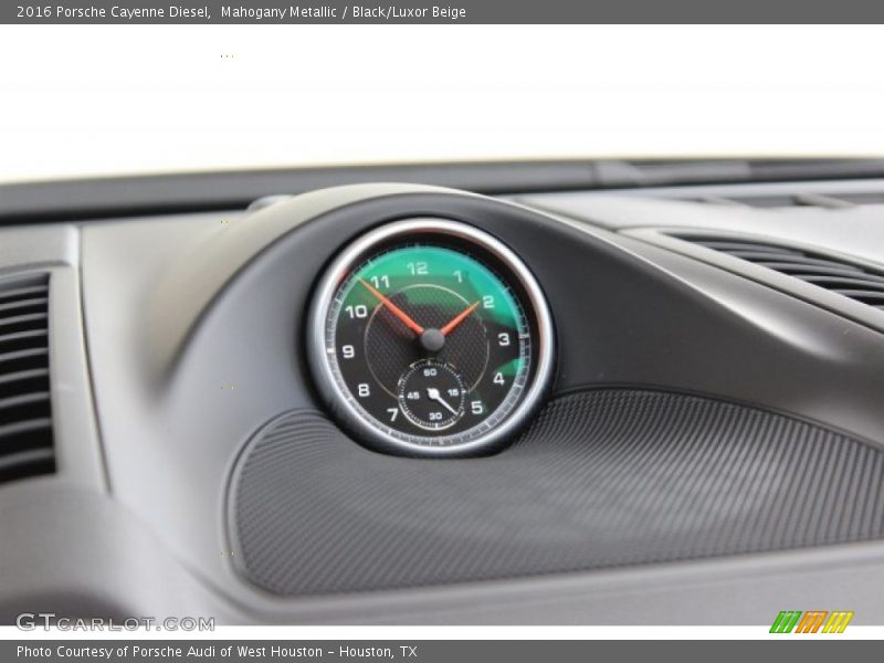 Mahogany Metallic / Black/Luxor Beige 2016 Porsche Cayenne Diesel