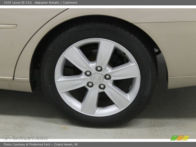Alabaster Metallic / Cashmere 2005 Lexus ES 330