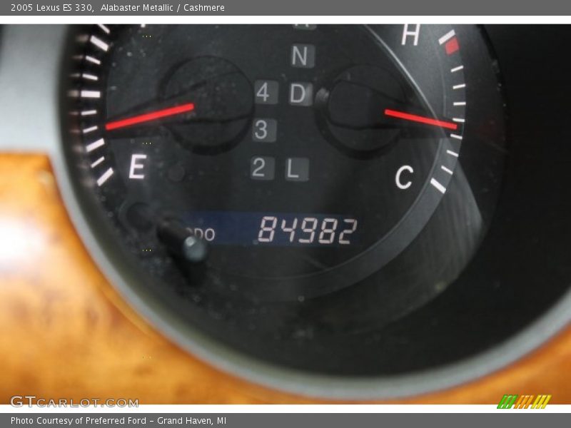 Alabaster Metallic / Cashmere 2005 Lexus ES 330