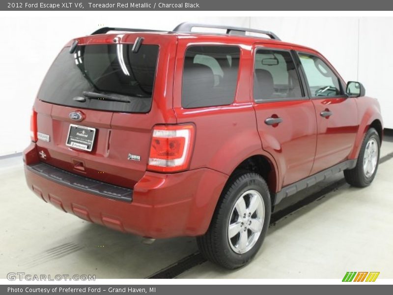 Toreador Red Metallic / Charcoal Black 2012 Ford Escape XLT V6