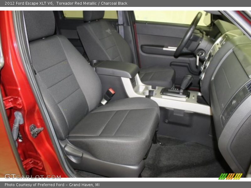 Toreador Red Metallic / Charcoal Black 2012 Ford Escape XLT V6