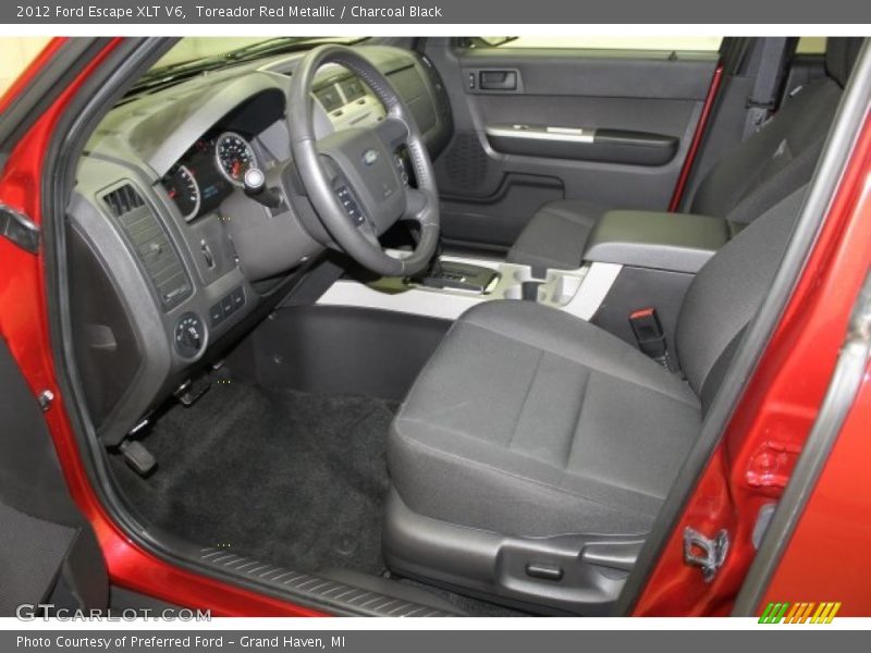 Toreador Red Metallic / Charcoal Black 2012 Ford Escape XLT V6
