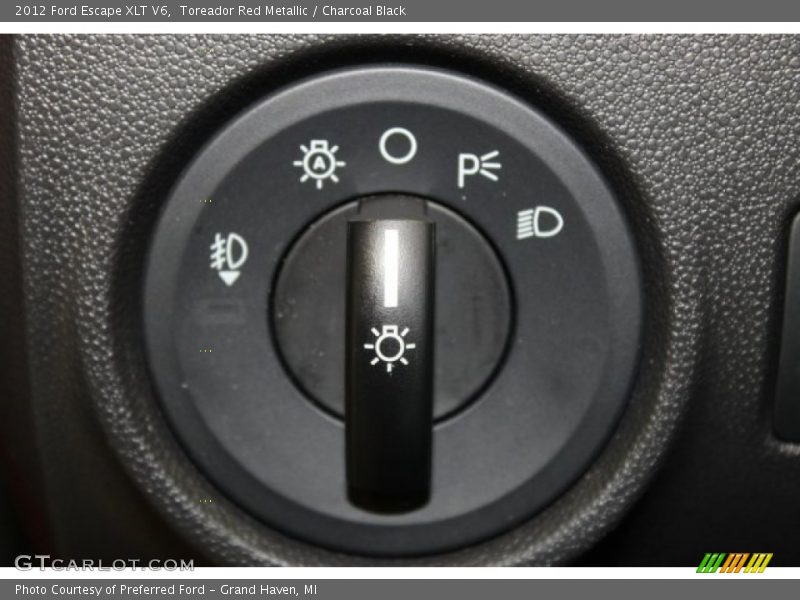 Toreador Red Metallic / Charcoal Black 2012 Ford Escape XLT V6