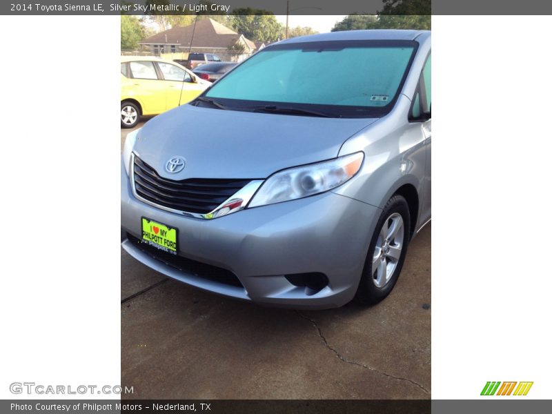 Silver Sky Metallic / Light Gray 2014 Toyota Sienna LE